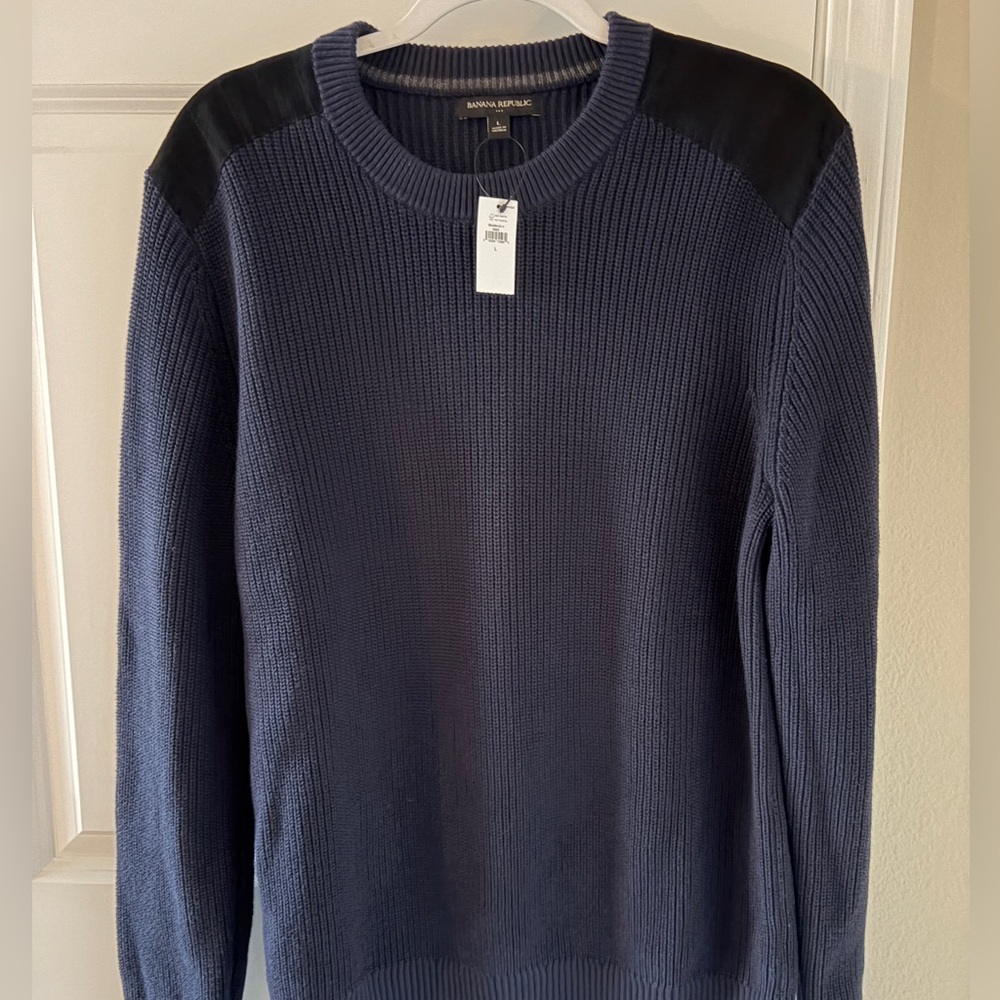 Banana Republic Men's Navy Crewneck with Black Shoulder Panels